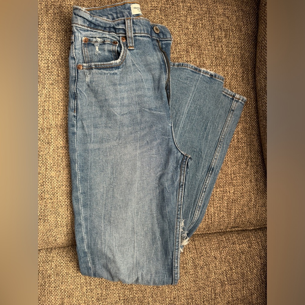 Abercrombie & Fitch ankle straight ultra high rise jeans - size 4xl